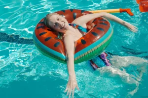 efectos agua piscina en dientes